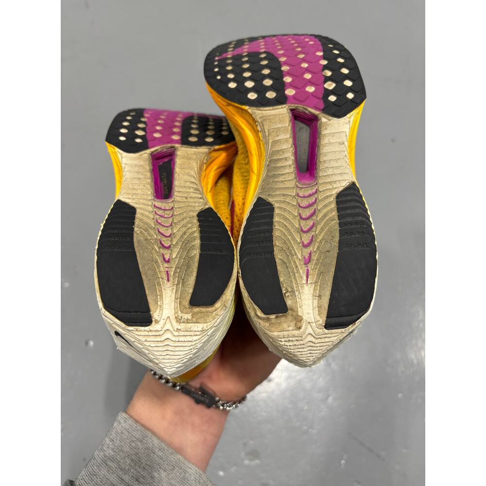 Nike ZoomX Vaporfly 3 Laser Orange Running Shoe Women US 8.5 - Picture 5 of 8